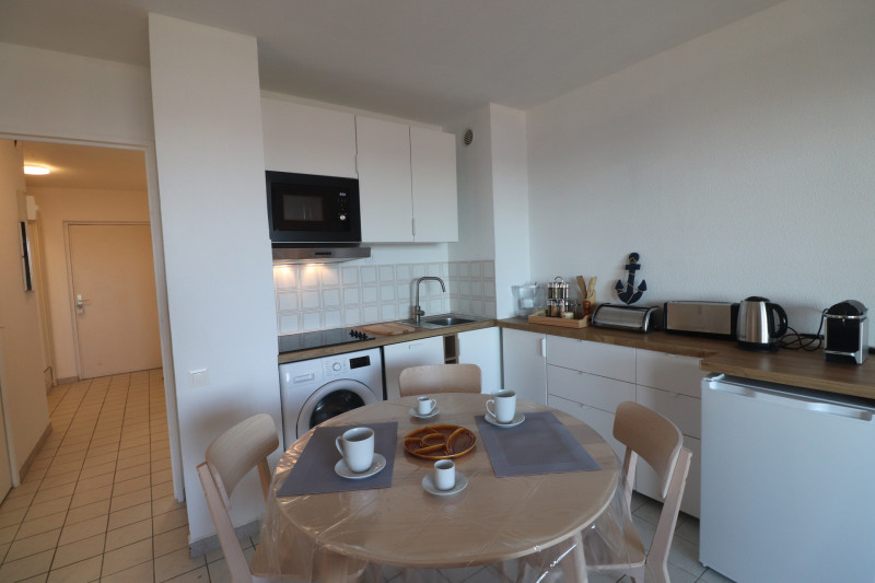 _lv_images__lot_0000002487_06_19062585