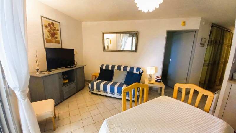 _lv_images__lot_0000002494_07_18226128