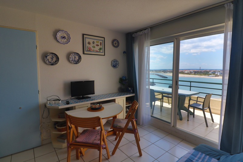 _lv_images__lot_0000002498_02_18248479 _lv_images__lot_0000002498_02_18248479