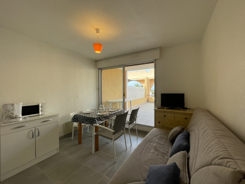 image00008 image00008