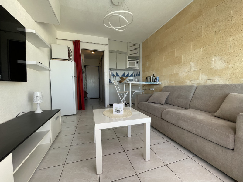 image00008 image00008