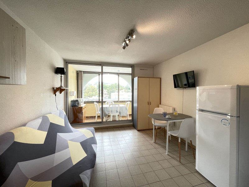 image00012 image00012