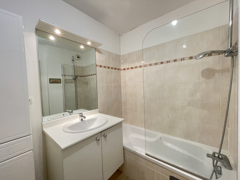 image00015 image00015