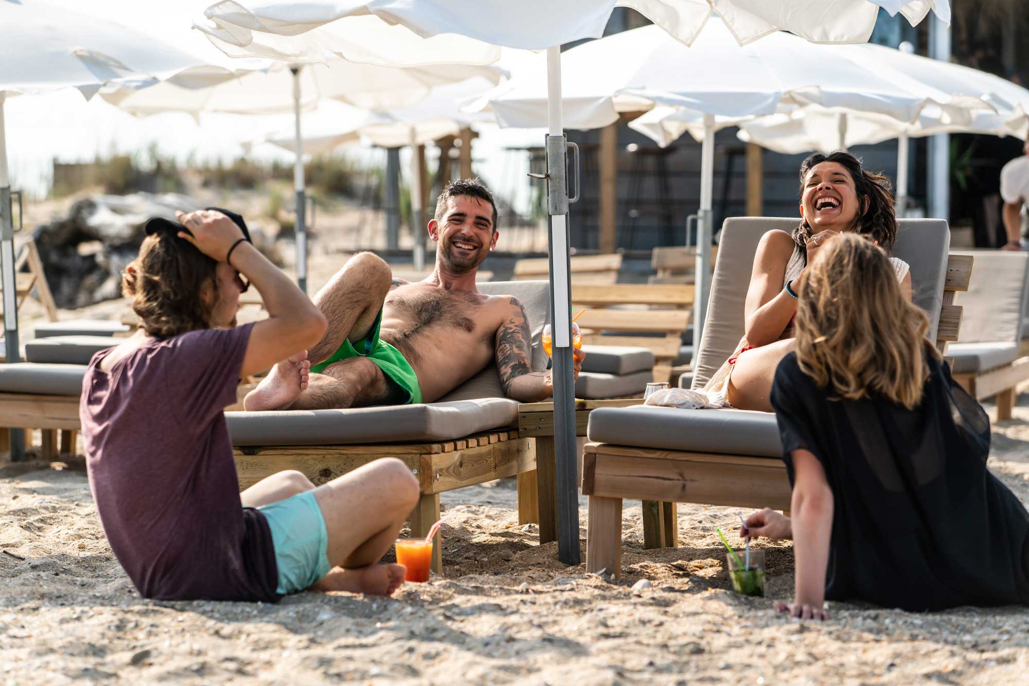 Un verre sur la plage - © Olivier Octobre